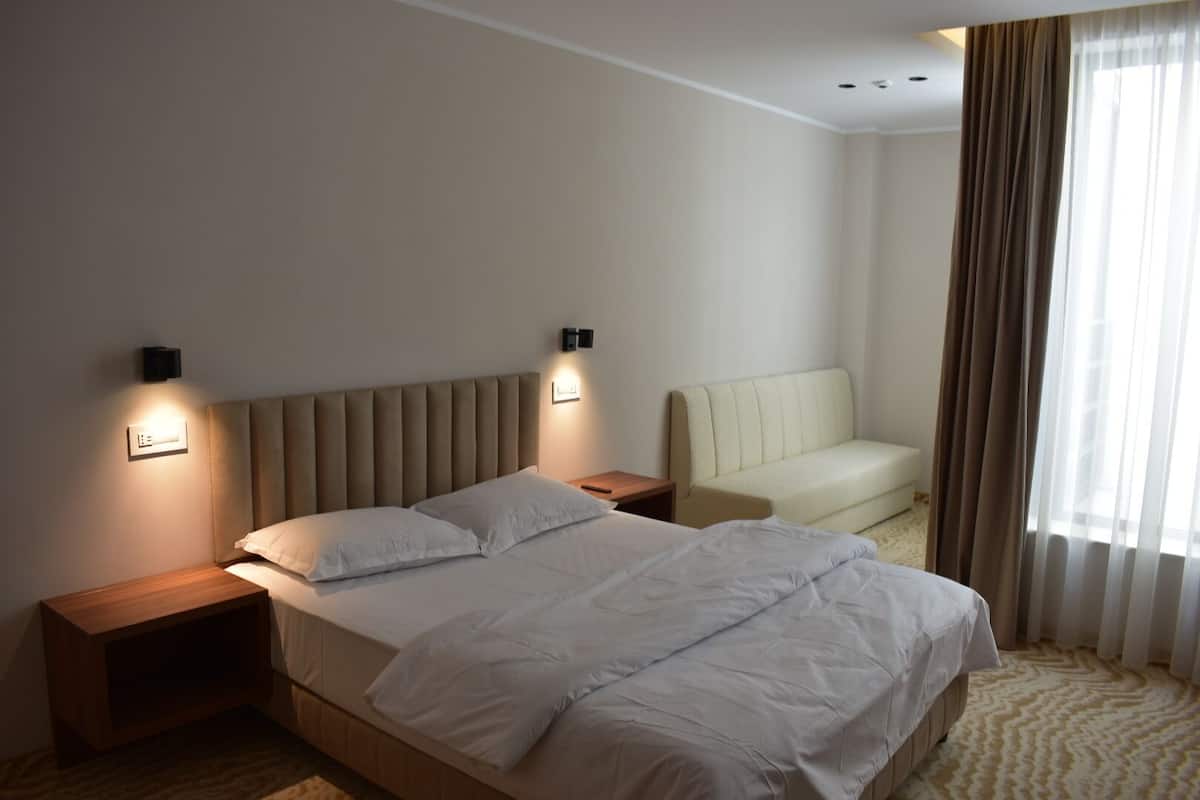 Habitación doble Deluxe | Ropa de cama hipoalergénica, camas con efecto memoria y wifi gratis