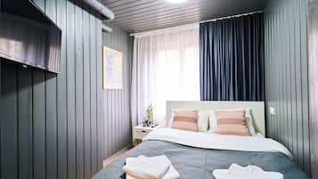 1 Schlafzimmer, Bügeleisen/Bügelbrett, Reisekinderbett, kostenloses WLAN