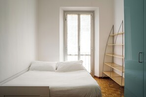 Apartemen | 3 kamar tidur, setrika/meja setrika, Wi-Fi gratis, dan seprai linen