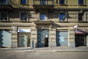 Esterni