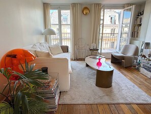 TV connectée, chaîne hi-fi