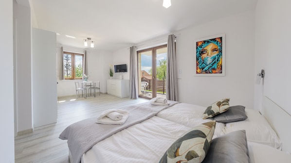 开间 (2) | 起居区 | 平板电视