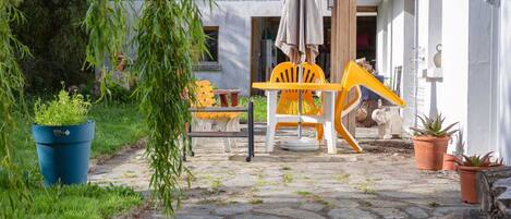 屋外ダイニングエリア