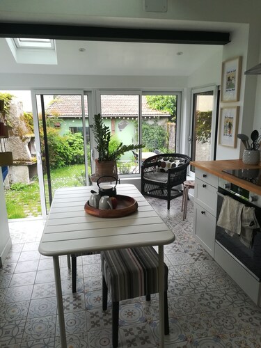 At the entrance to the charming village of TRENTEMOULT, La maison de Joséphine,