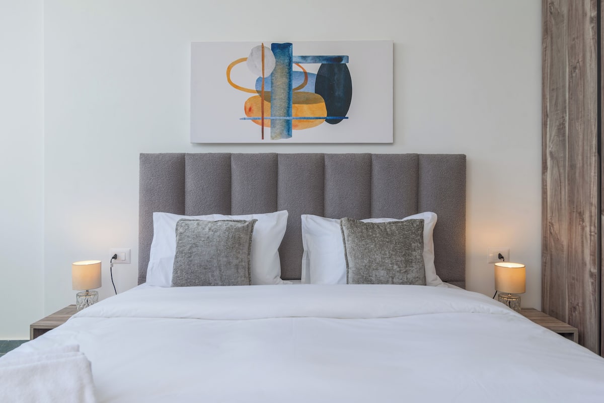 1 slaapkamer, luxe beddengoed, individueel gedecoreerd