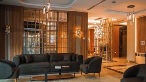 Khu tiếp khách ở sảnh