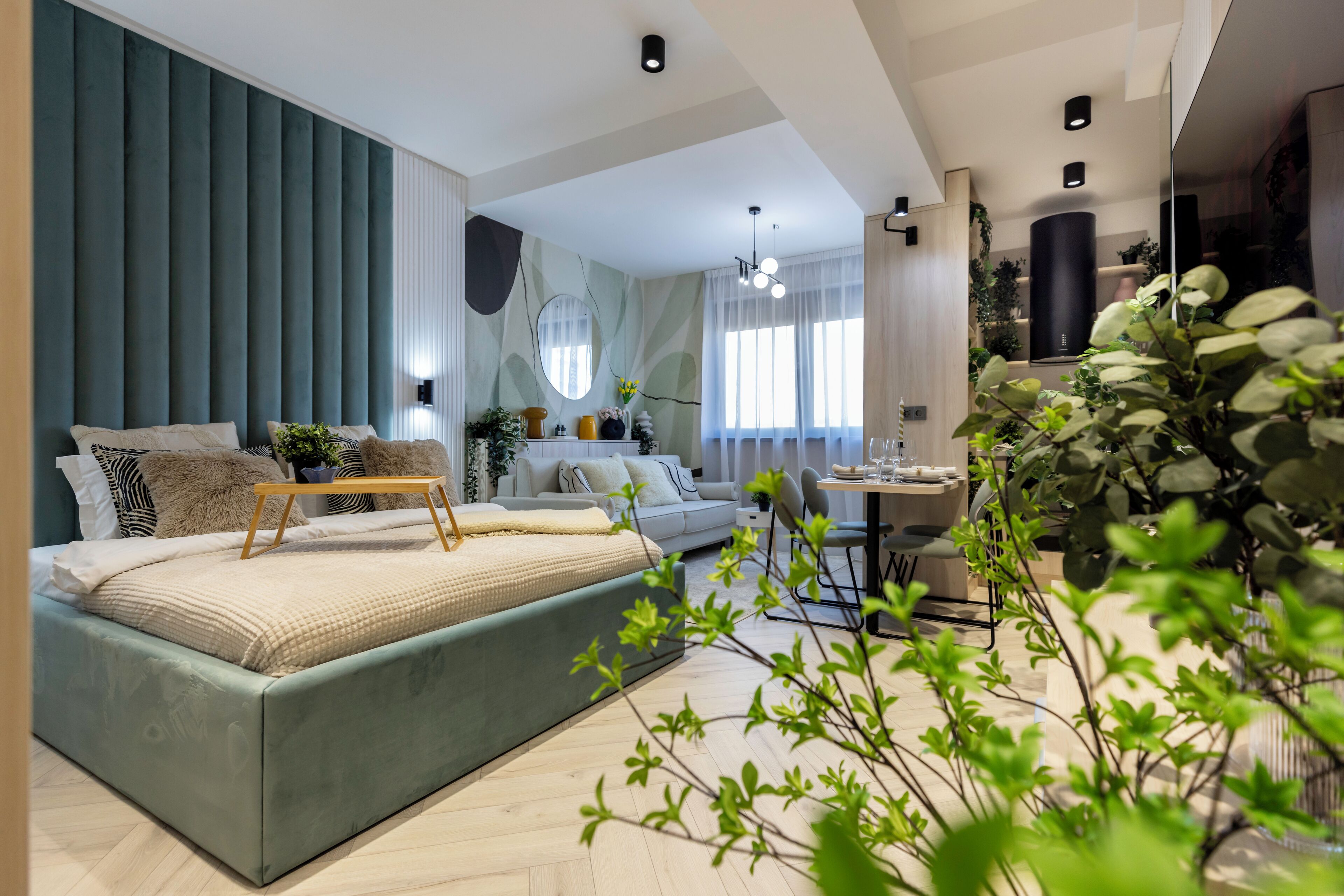 Executive Studio, River View 36 | Minibar, caja de seguridad en la habitación y decoración personalizada 