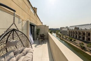 Penthouse Apartment, River View Terrace, Parliament Palace View | Terrace/patio - Aiastay Bucharest River Apartments (Bucharest)