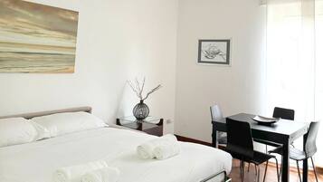 Appartement | Een strijkplank/strijkijzer, gratis wifi