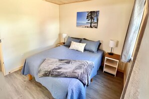 1 chambre, fer et planche à repasser, Wi-Fi, draps fournis