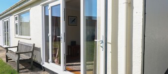 Kites - 52 Gower Holiday Village