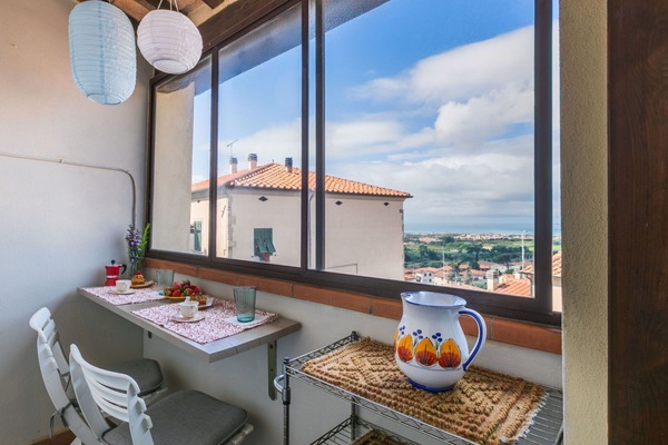 Wohnung, Schatten, Balkon, Stuhl, Gartenmöbel, Resort, Hotel, Eco Hotel, Villa