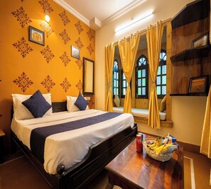 豪華客房, 城市景觀 | 隔音、免費無線上網、床單