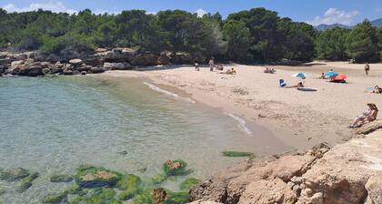 Family apartment in Calafat – One step away from Cala Llobeta (L’Ametlla de Mar)