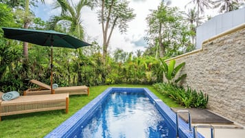 Private pool
