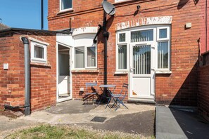 Exterior - Lovely Room in Doncaster Shared House With Kitchen (Doncaster)