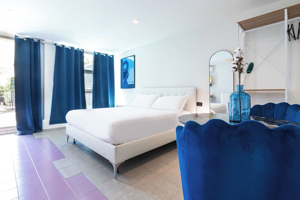 Deluxe Double Room, Courtyard View | Free WiFi