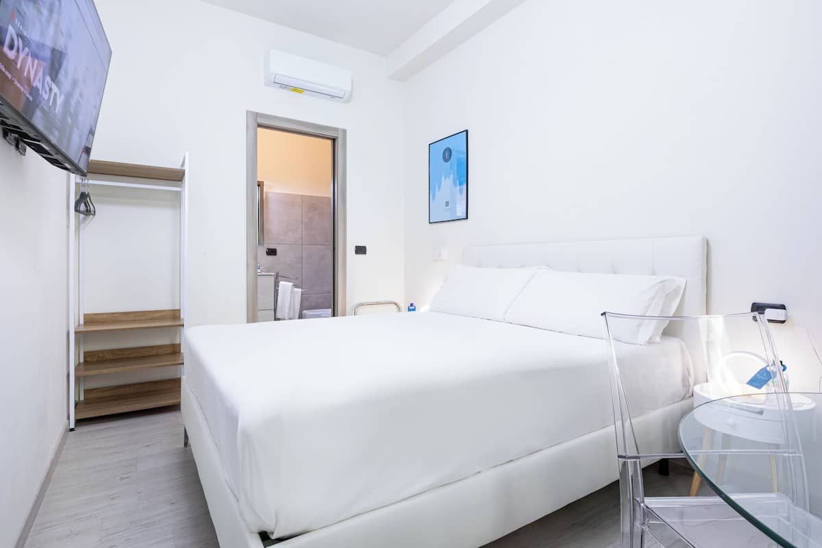 Economy Double Room | Free WiFi