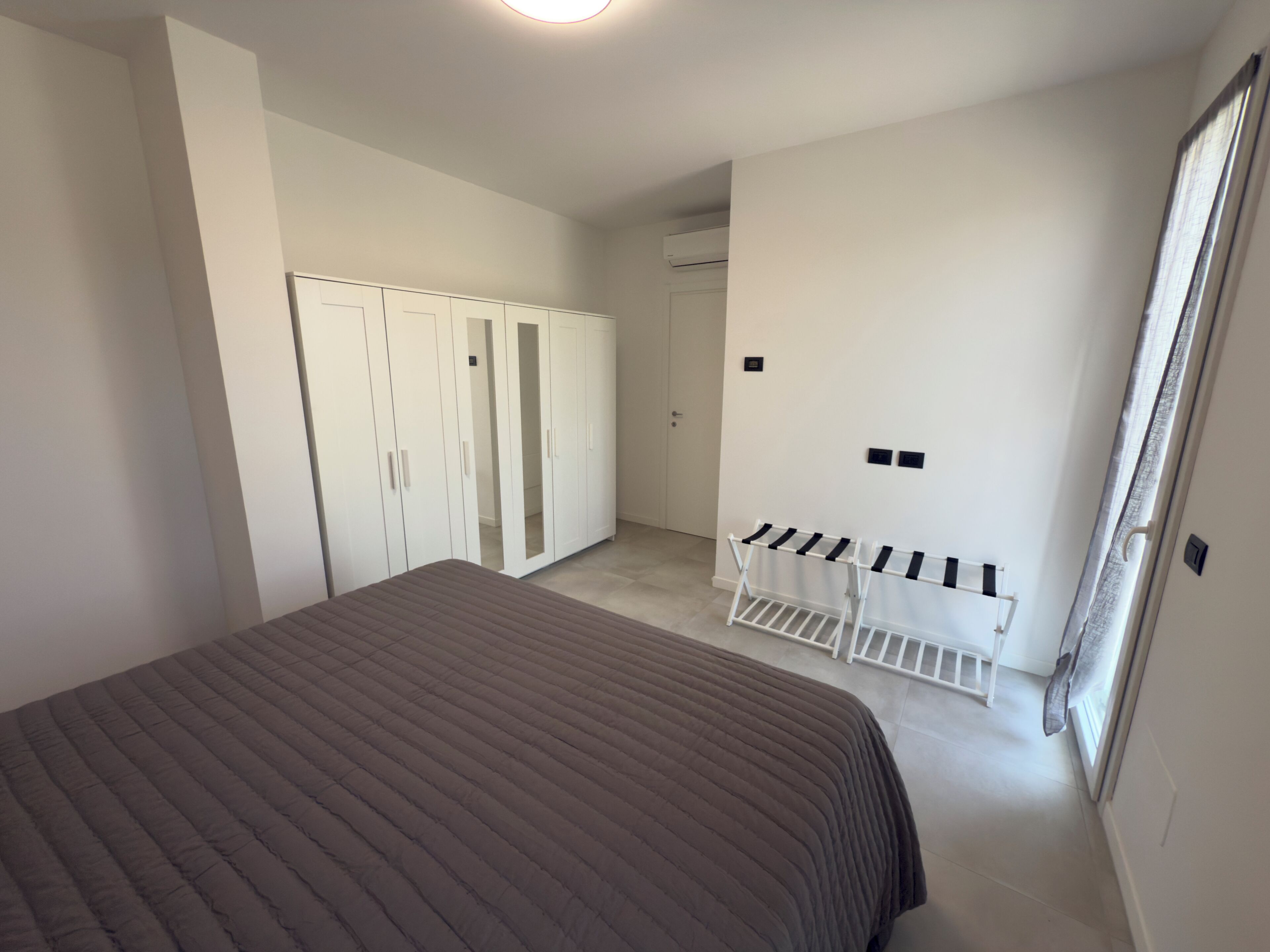 1 chambre, fer et planche à repasser, Wi-Fi gratuit, draps fournis