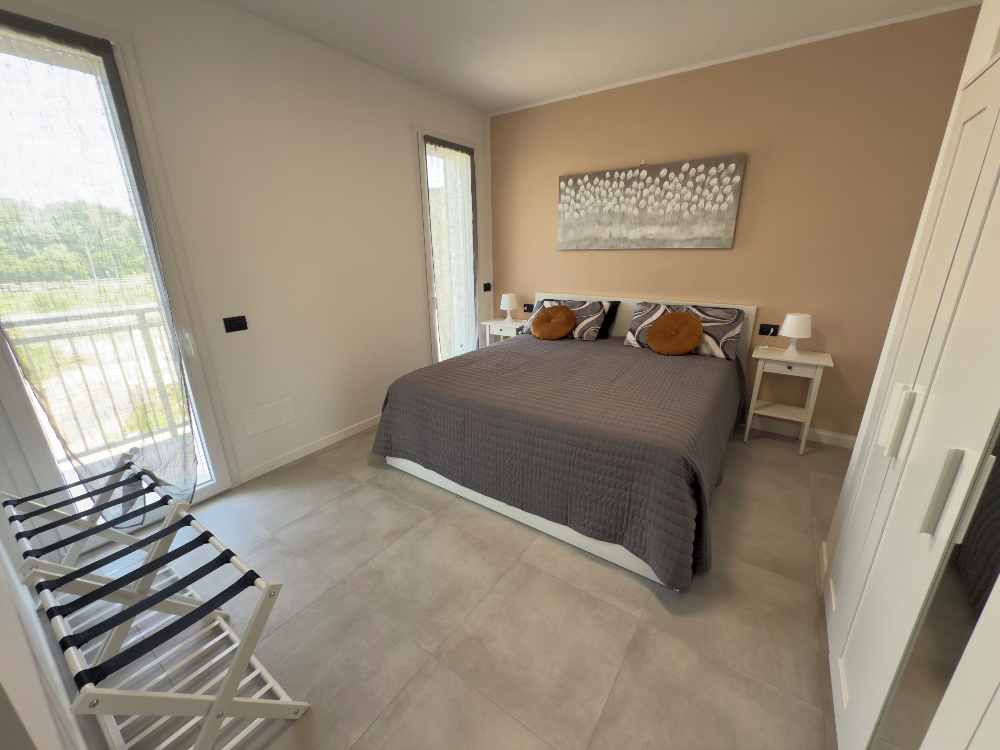 1 chambre, fer et planche à repasser, Wi-Fi gratuit, draps fournis