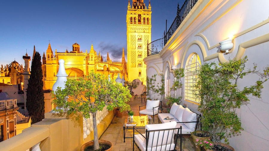 独特顶层公寓吉拉尔达景观. 维尔亨德洛斯雷耶斯