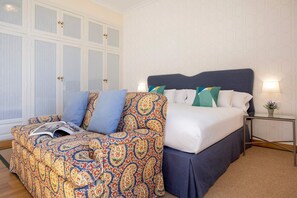 2 bedrooms, desk, laptop workspace, iron/ironing board