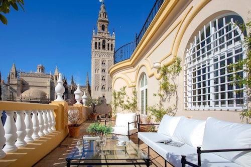 Unique Penthouse Giralda Views. Virgen de los Reyes