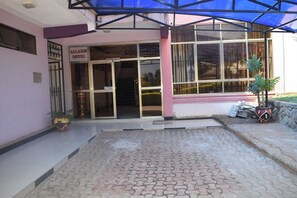 Interior entrance - Allaxis Hotel Migori (Migori)