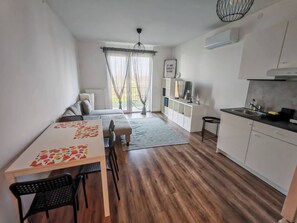Studio, Smoking, Balcony | Dining room - Juniper Studio Near Supermarkets (Kecskemet)
