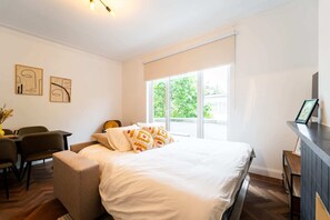 2 bedrooms, Internet, bed sheets