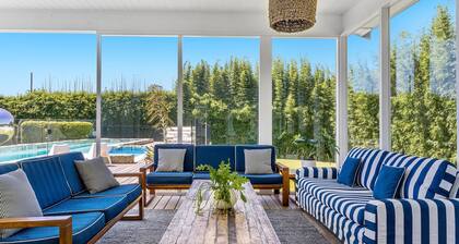 Villa St Helena a luxurious Byron Bay Hinterland estate perched on St Helena ridge overlooking Byron