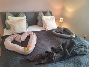 2 Schlafzimmer, Bügeleisen/Bügelbrett, Reisekinderbett, kostenloses WLAN