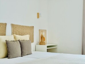 2 bedrooms, iron/ironing board, WiFi - Canaryislandshost I Malva (Puerto del Carmen)