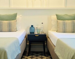 4 chambres, fer et planche à repasser, Wi-Fi, draps fournis