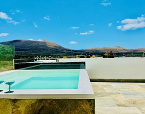 Pool - Canaryislandshost I Viñedos (La Geria)