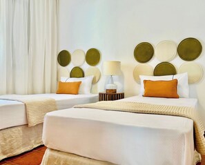 2 室のベッドルーム、アイロン / アイロン台、WiFi、ベッドシーツ