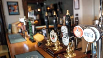 Bar (in der Unterkunft)