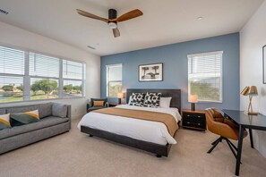 5 camere, una scrivania, ferro/asse da stiro, culla da viaggio