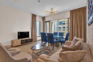 Apartment, Balcony | Living area