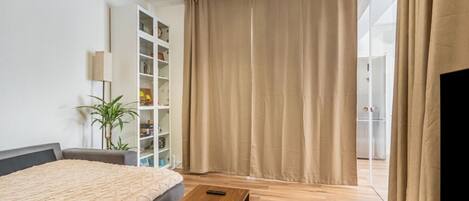 1 chambre, fer et planche Ă repasser, Wi-Fi, draps fournis