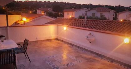 Detached house with sea view ideal for family unit: GRAL del Conero