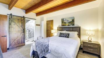 Nhà (2 Bedrooms) | Nội thất
