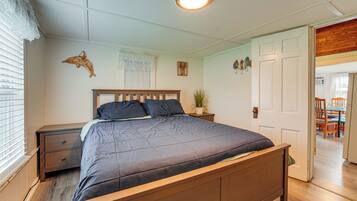 Cottage (2 Bedrooms) | Interior