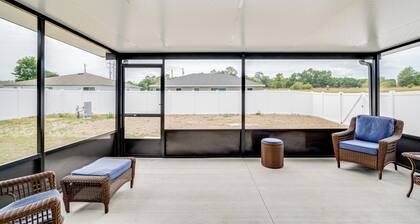 Hike, Paddle & Explore: Home w/ Lanai in Ocala