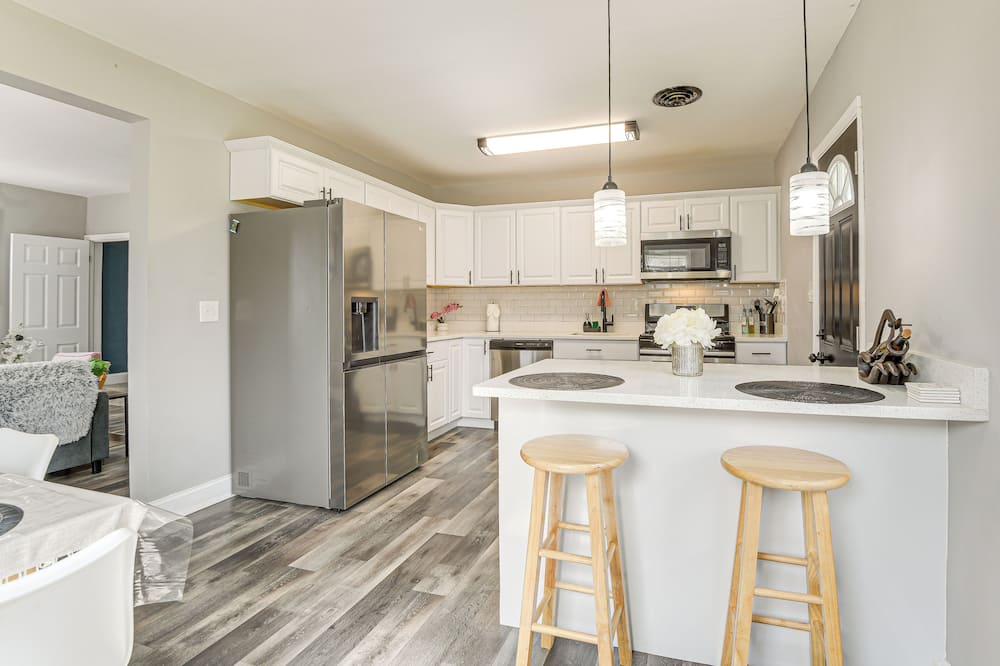 4 Mi to Universities: Quaint Parkville Apartment! - Singer, LA