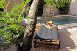 4 عدّة غرف نوم