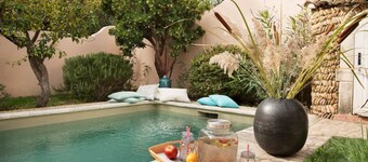 Proven ale House With Pool and spa