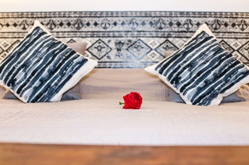 Proven ale House With Pool and spa