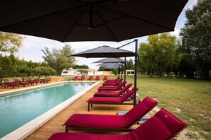 4 bedrooms - Proven ale House With Pool and spa (Noves)