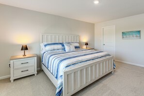 House (4 Bedrooms) | Interior - Modern Millville Home: 5 Mi to Beach & Boardwalk! (Frankford)